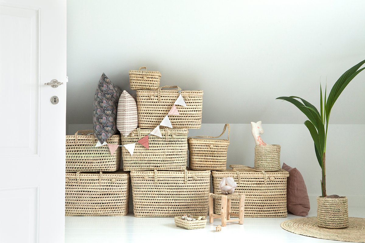 Baskets for kids room are perfect for a decorative and practical decor idea
