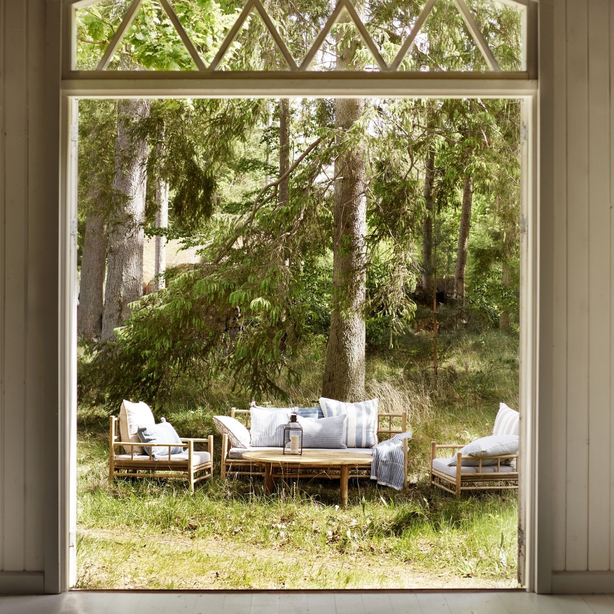 styling_outdoorarea.jpg