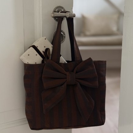 GIFT BAG W. BOW | RECYCLED COTTON | H 20 CM