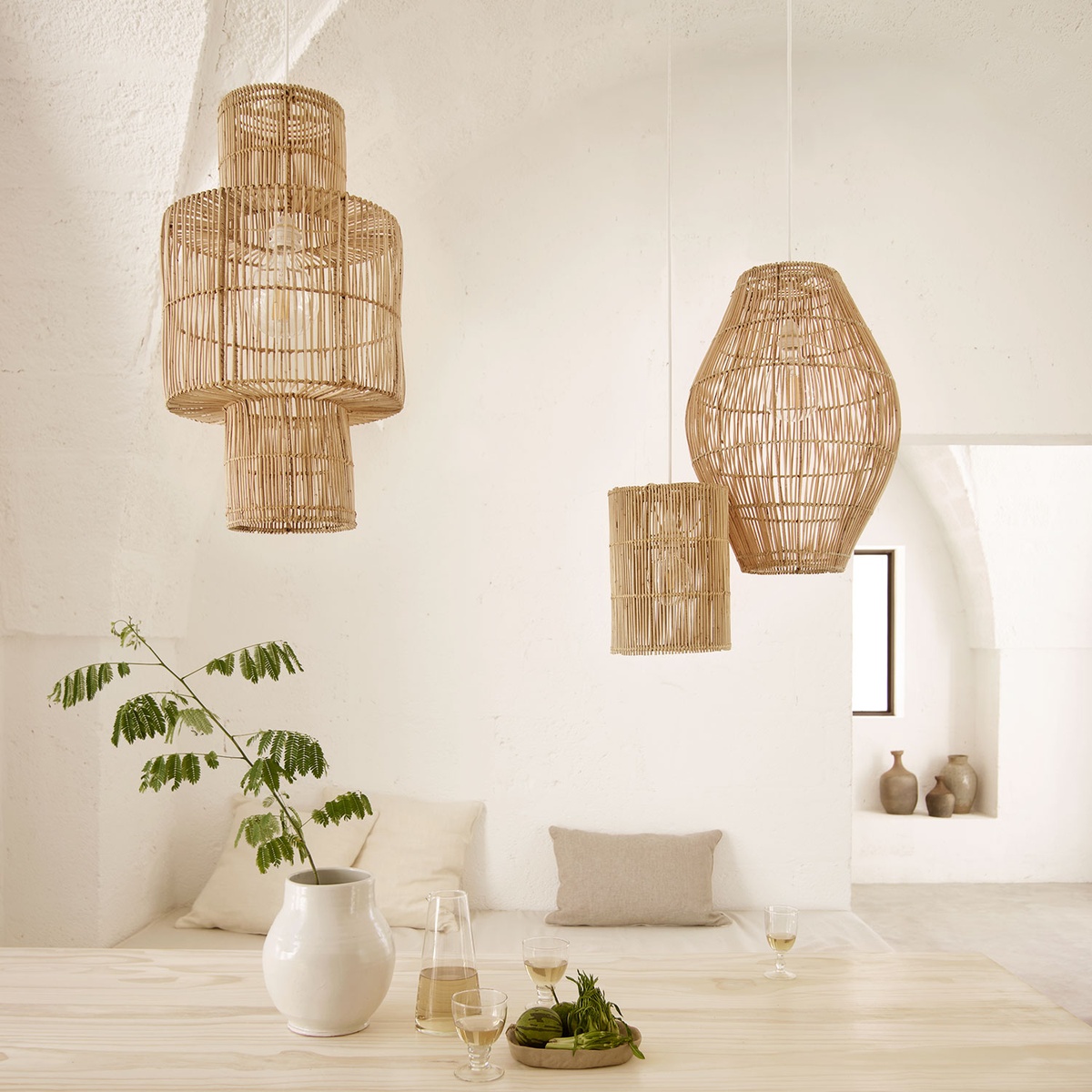 EVER_HANGDOME_HANGTUBE_HANGBIRD_VASEMAROC-S-SHADOW_GLWINE_GLCAN_CHUNKYTABLE240-NATUR_VASE-ANTIK-SAND_POT-ANTIK-BOTTLE.jpg