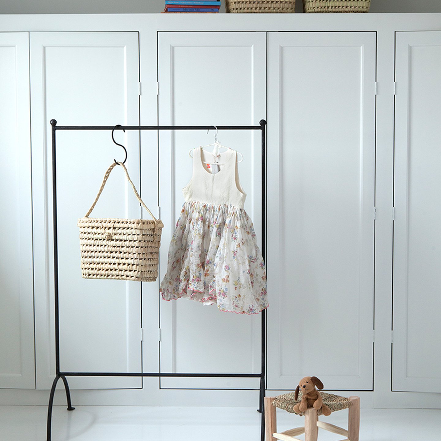 Small clothes rail in black iron for the kids room Products Tine K Home