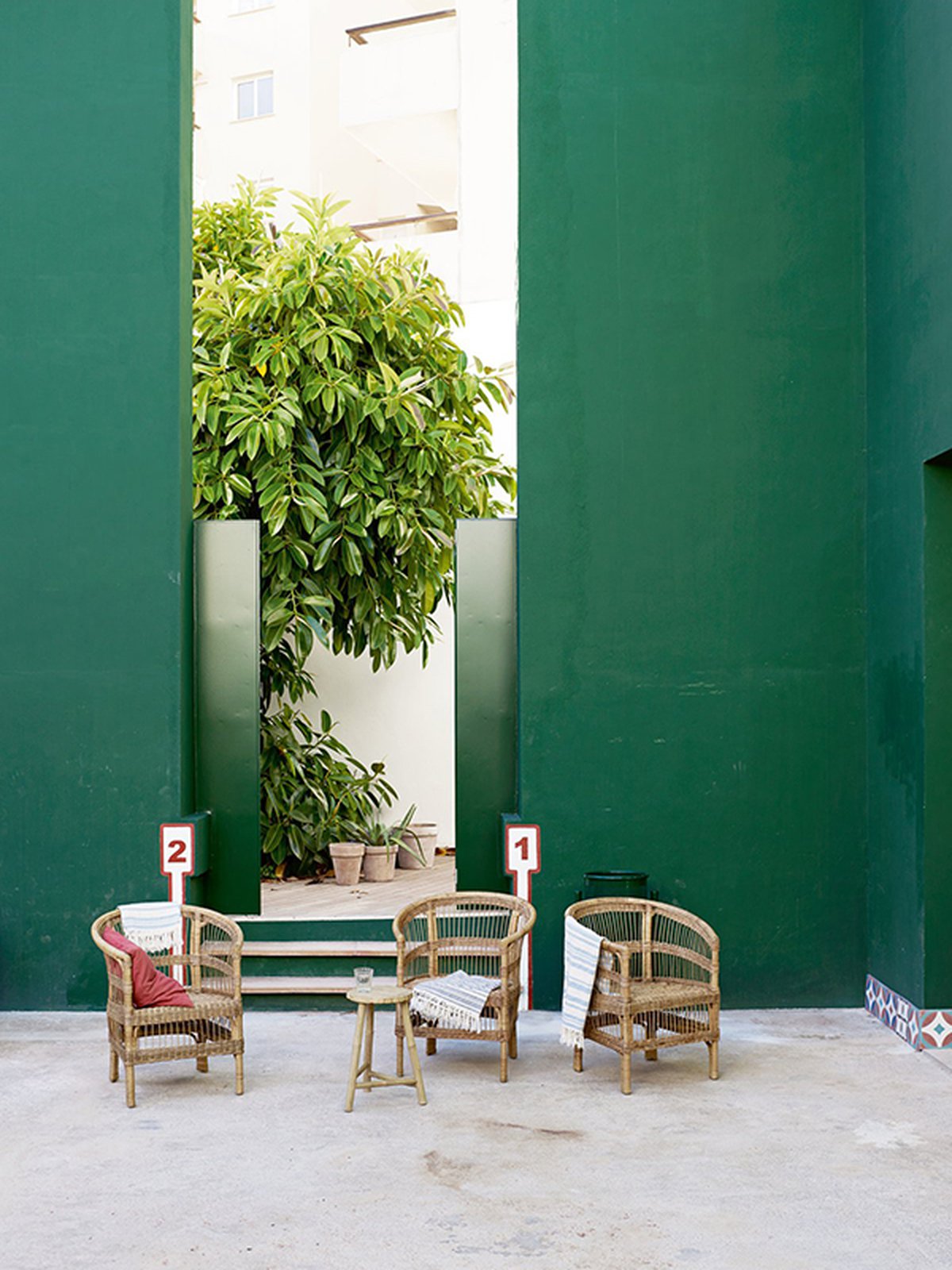 tinekhome seat cushions palmachair.jpg