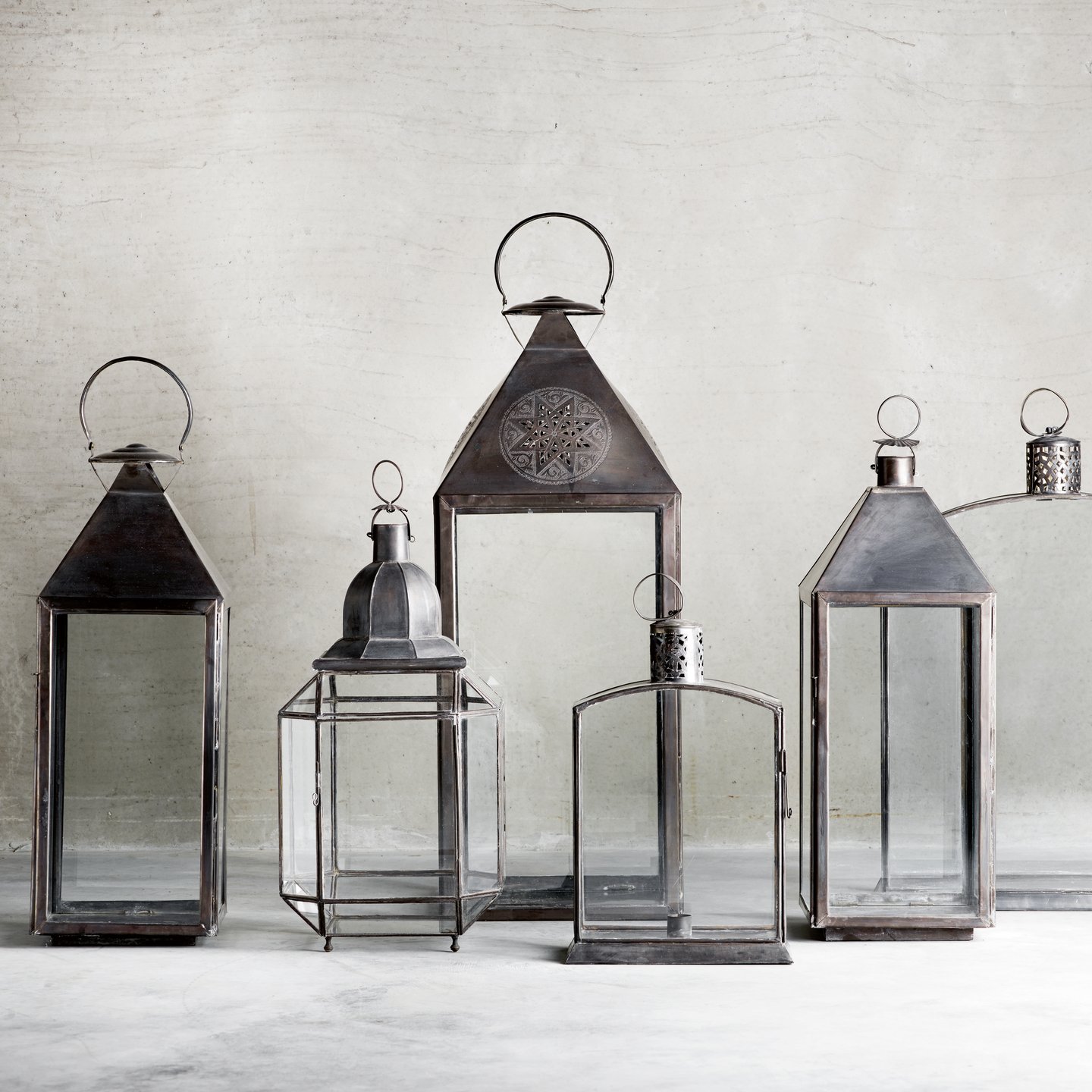 LANTERN LARGE TIN Products Tine K Home