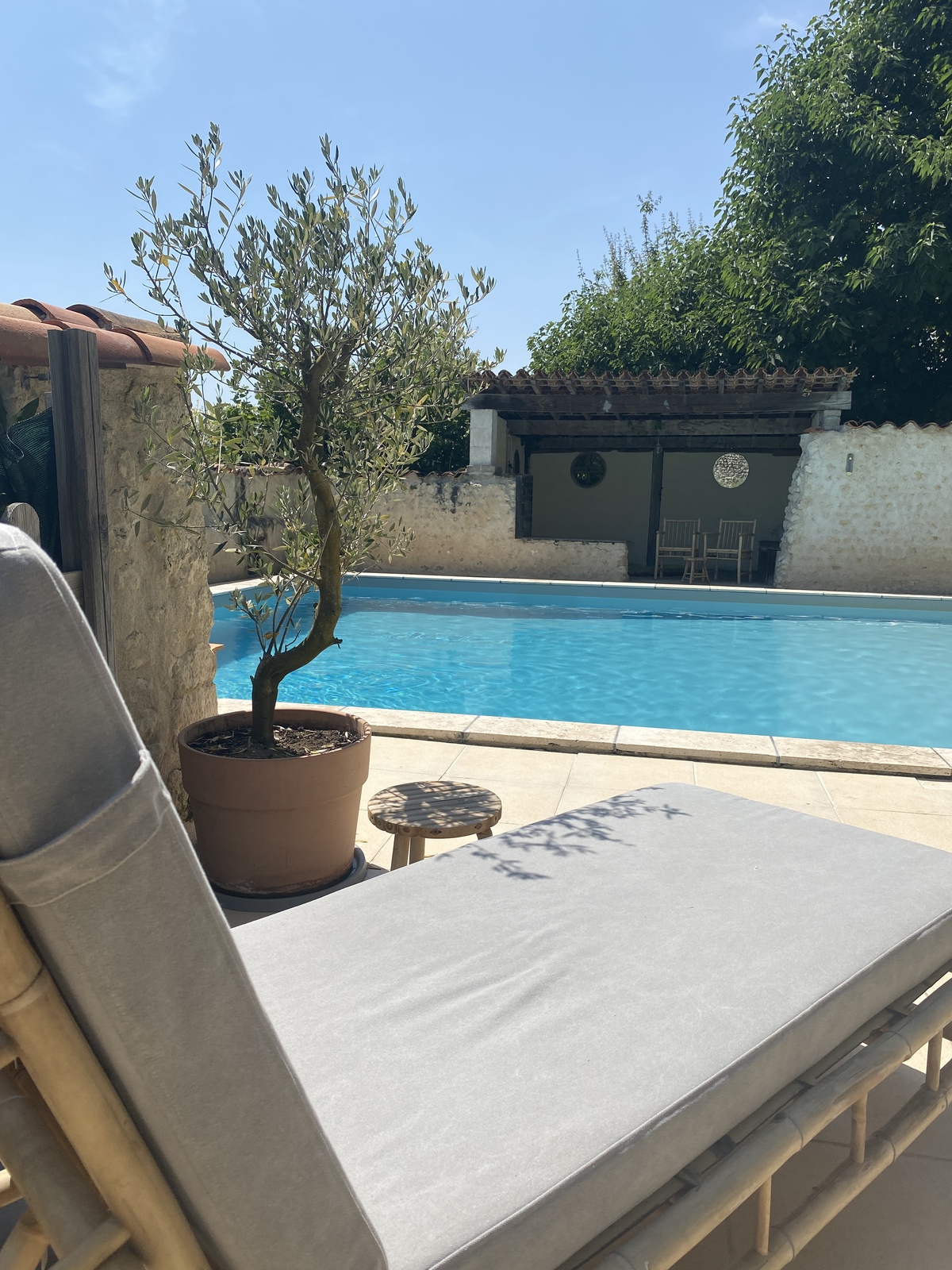Tine k home sunbed with grey madress
