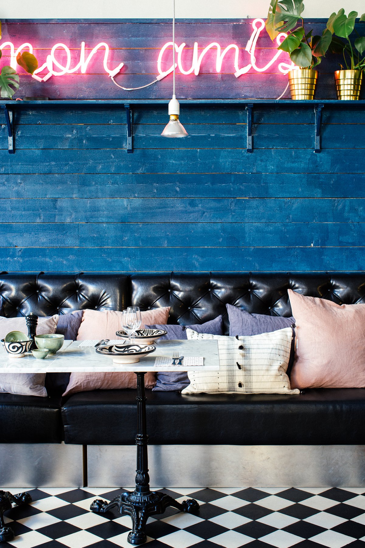 Drottninggatan 35 in Helsingborg are serving tasty food at tinekhome ceramics.