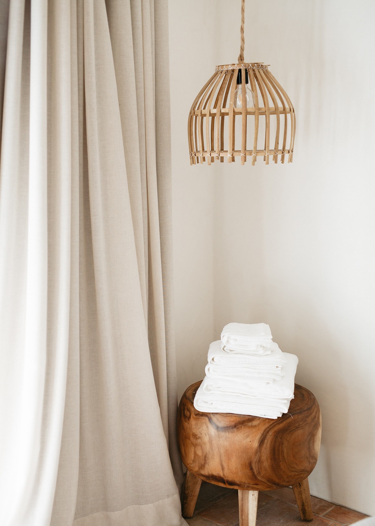 Basket lampshade