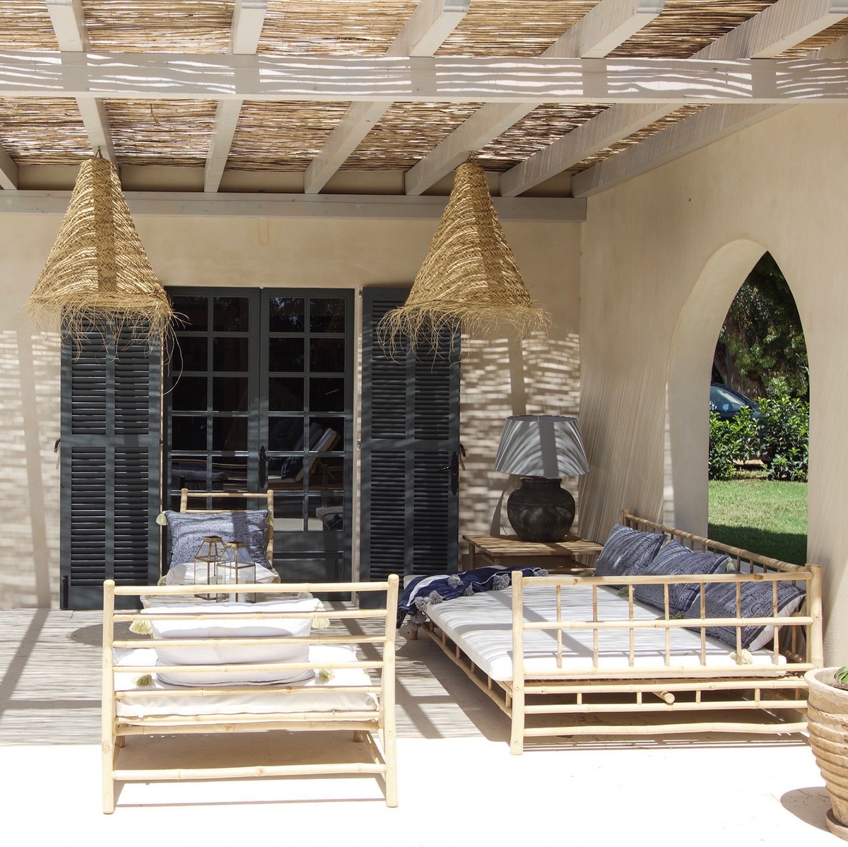 Lamp shade in woven palm leaves