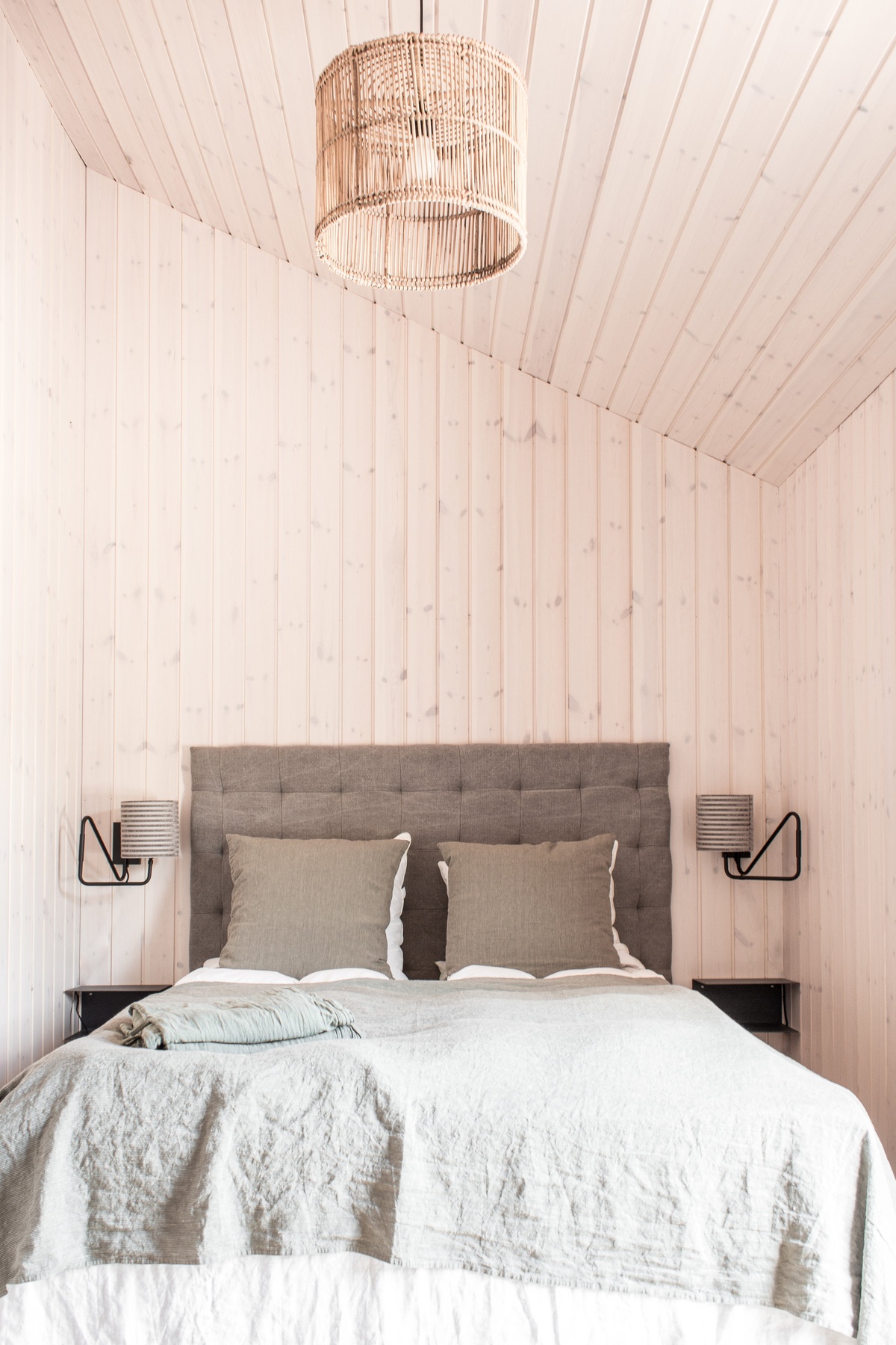 Tine k home bed boards
