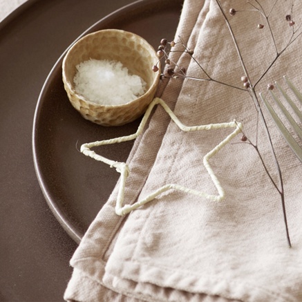 CHRISTMAS STAR I BAST I 8CM