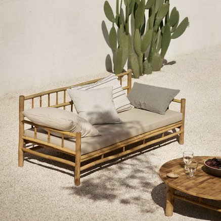 BAMBOO COUCH | SAND CUSHION