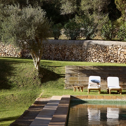 LOUNGE TABLE | RECYCLED TEAK | Ø 70 X H 30 CM