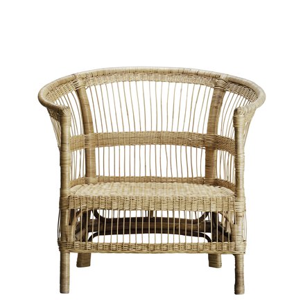 Lounge chair in rattan