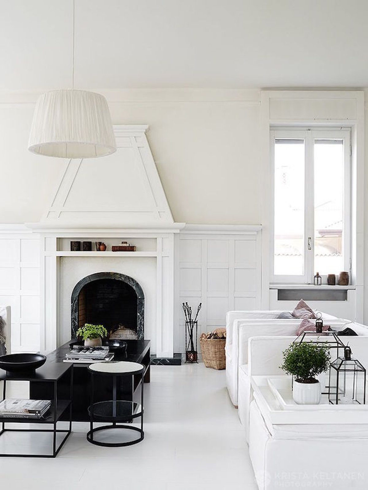 italian agent annemo photographed by krista keltanen