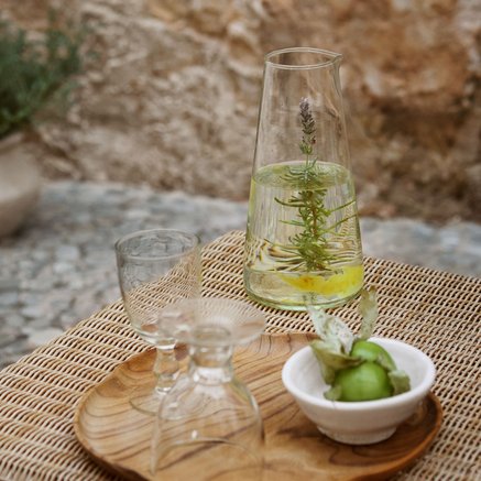 CARAFE | GLASS | 24 CM